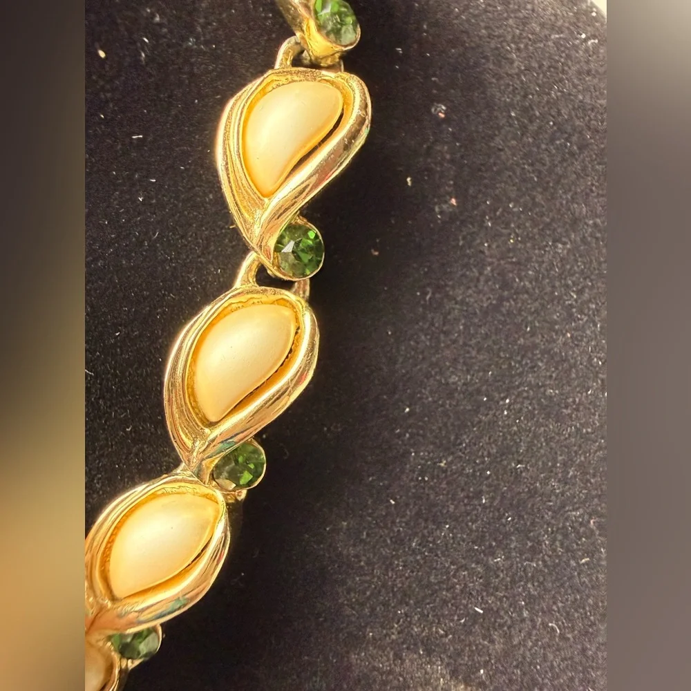 unbranded vintage teardrop
